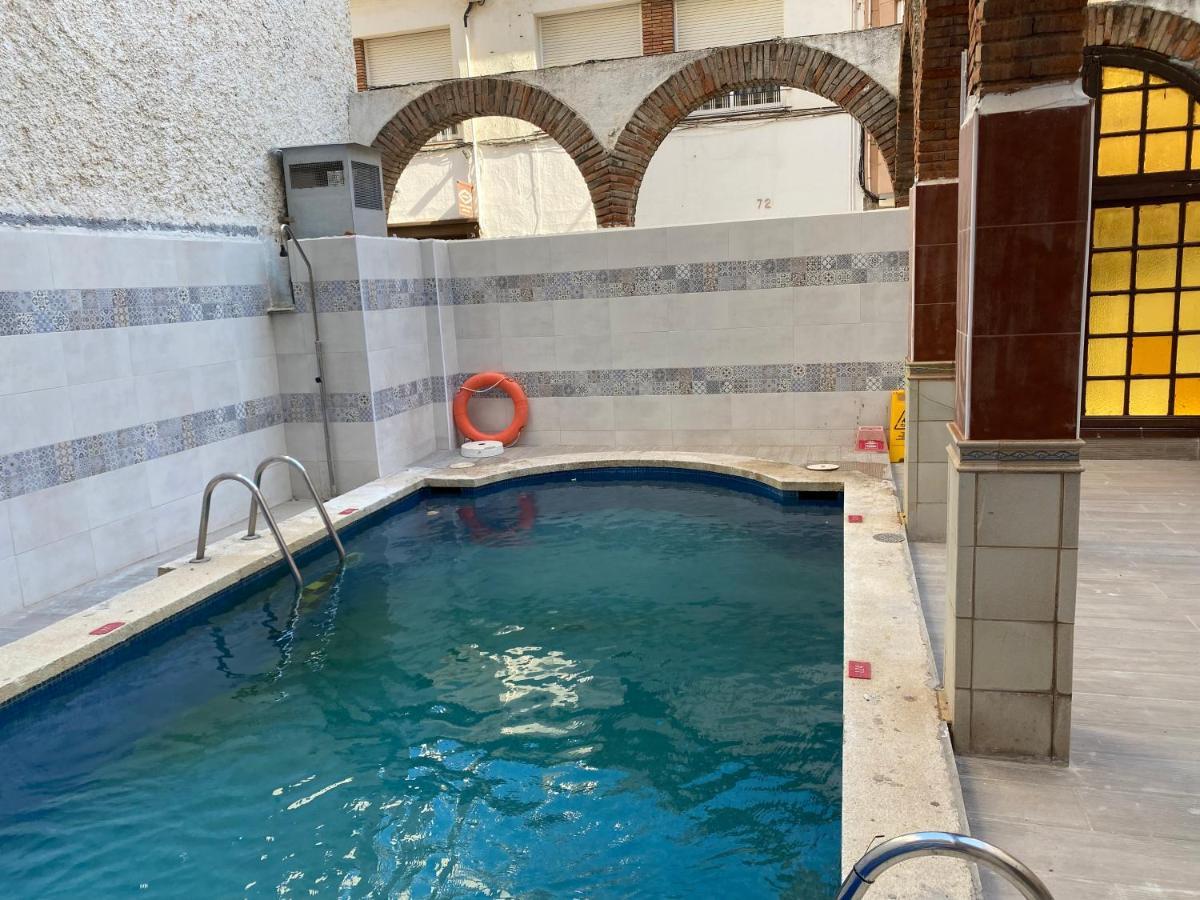 Hotel Vila Calella Bagian luar foto