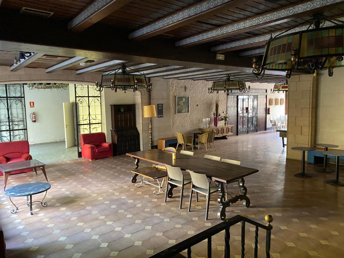 Hotel Vila Calella Bagian luar foto