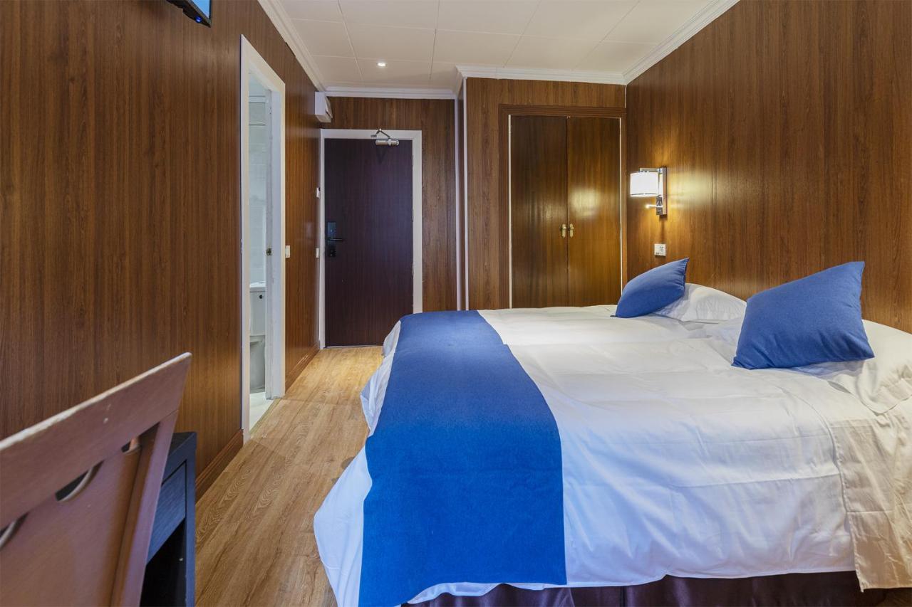 Hotel Vila Calella Ruang foto