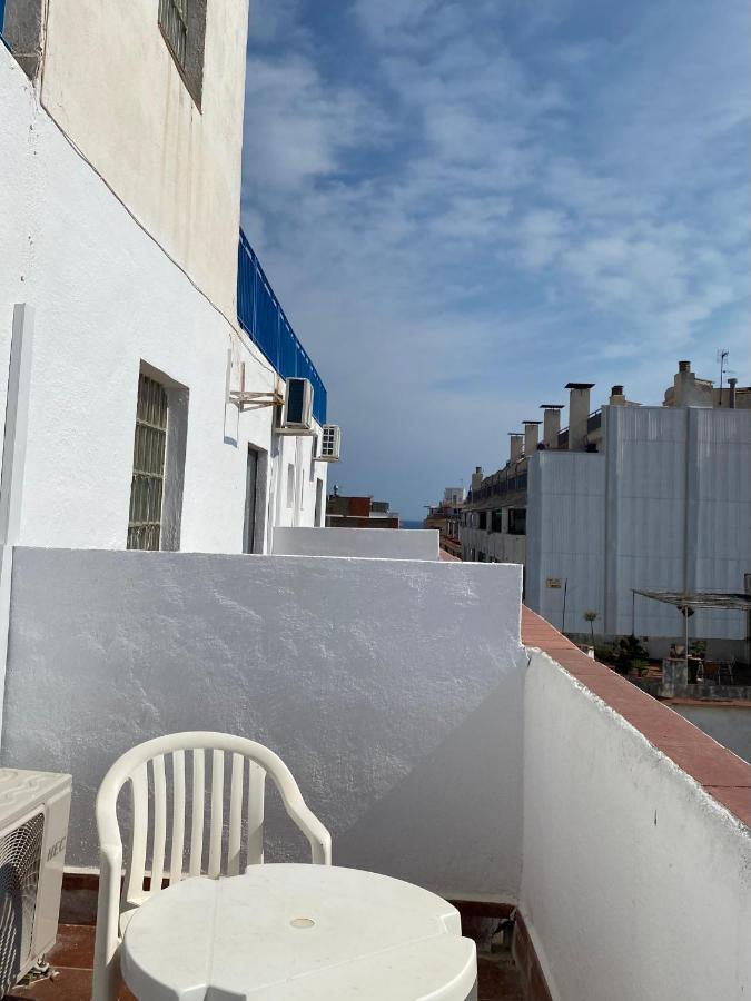 Hotel Vila Calella Bagian luar foto
