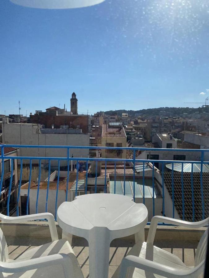 Hotel Vila Calella Bagian luar foto