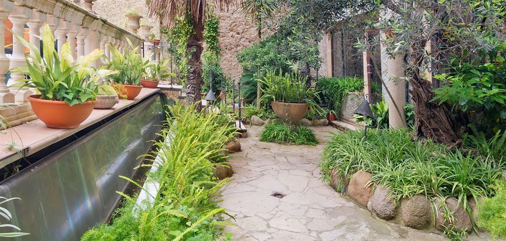 Hotel Vila Calella Bagian luar foto