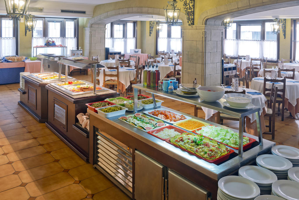 Hotel Vila Calella Bagian luar foto
